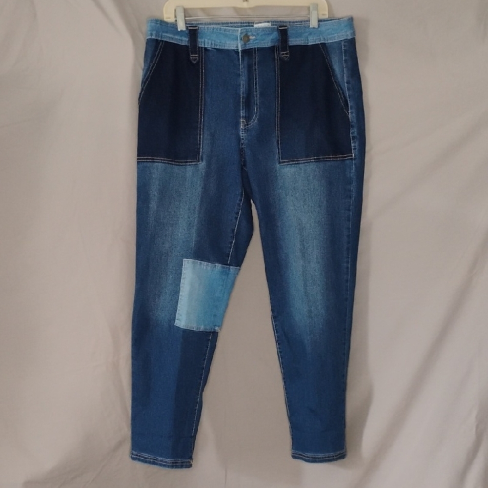 Time and Tru Women's Blue Patchwork Jeans